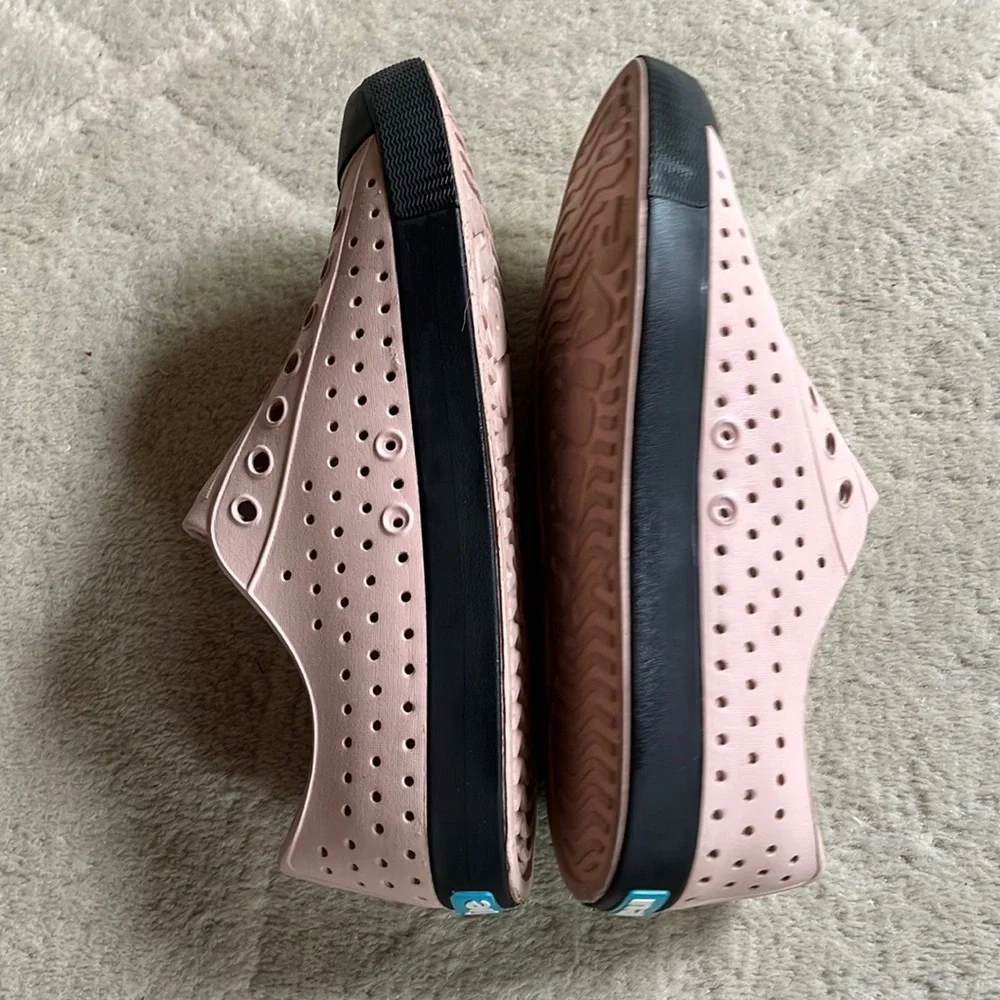 Native Shoes - Picture 5 of 11